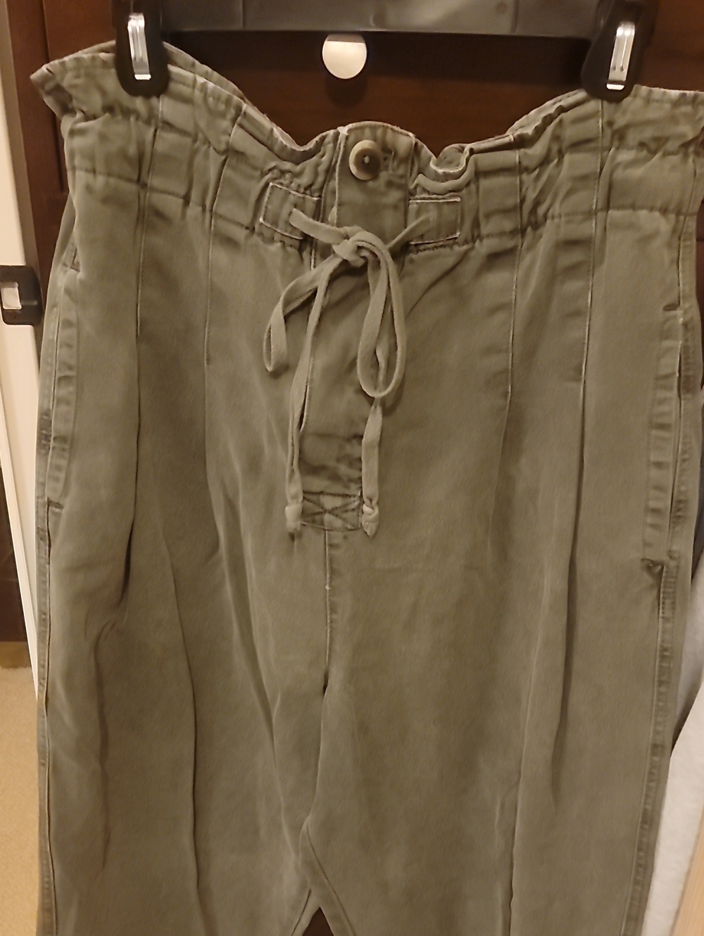 Free People Sugar Kelp Paperbag Waist Tapered Pants Olive Green Size M